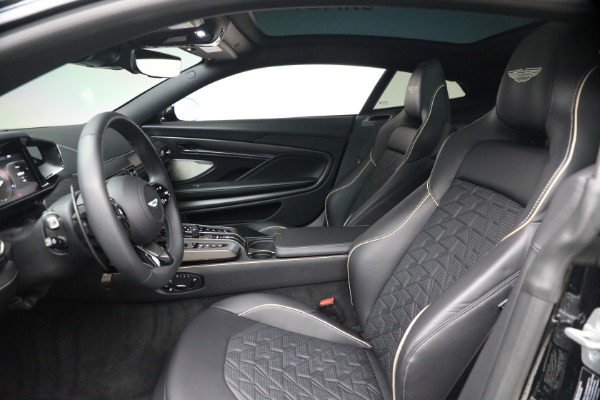 Used 2025 Aston Martin Vanquish for sale $415,900 at Bugatti of Greenwich in Greenwich CT 06830 14