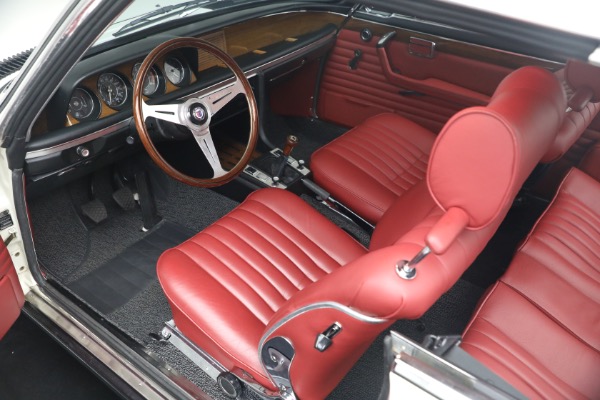 Used 1974 BMW 3.0CSi for sale $175,000 at Bugatti of Greenwich in Greenwich CT 06830 16