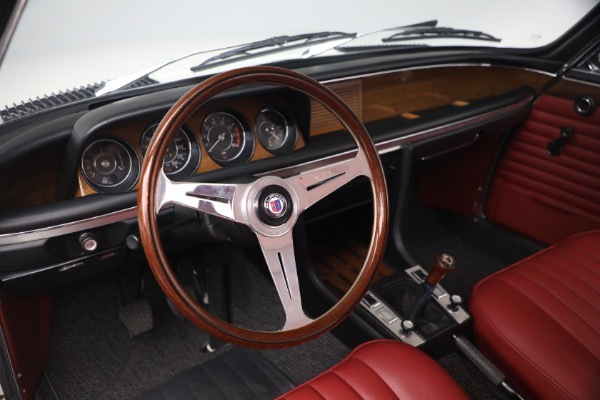 Used 1974 BMW 3.0CSi for sale $175,000 at Bugatti of Greenwich in Greenwich CT 06830 18