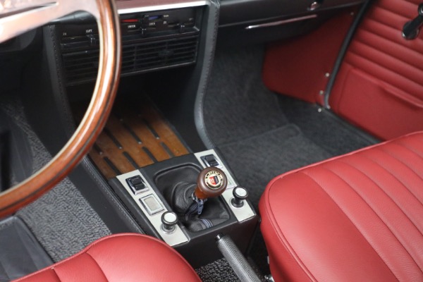 Used 1974 BMW 3.0CSi for sale $175,000 at Bugatti of Greenwich in Greenwich CT 06830 20