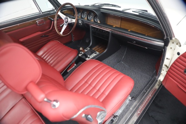 Used 1974 BMW 3.0CSi for sale $175,000 at Bugatti of Greenwich in Greenwich CT 06830 22