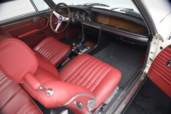 Used 1974 BMW 3.0CSi for sale $175,000 at Bugatti of Greenwich in Greenwich CT 06830 23