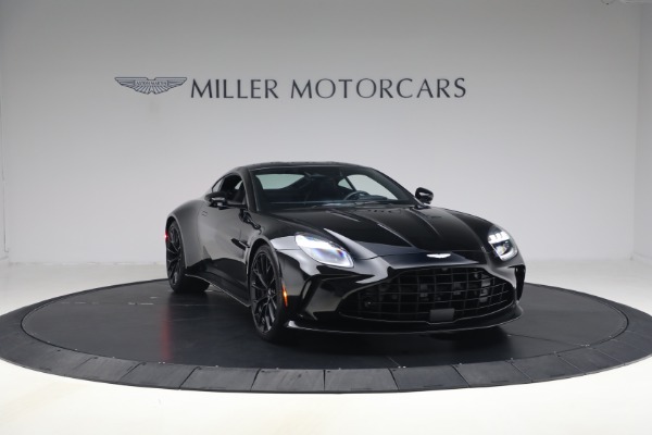 Used 2025 Aston Martin Vantage for sale $187,900 at Bugatti of Greenwich in Greenwich CT 06830 11