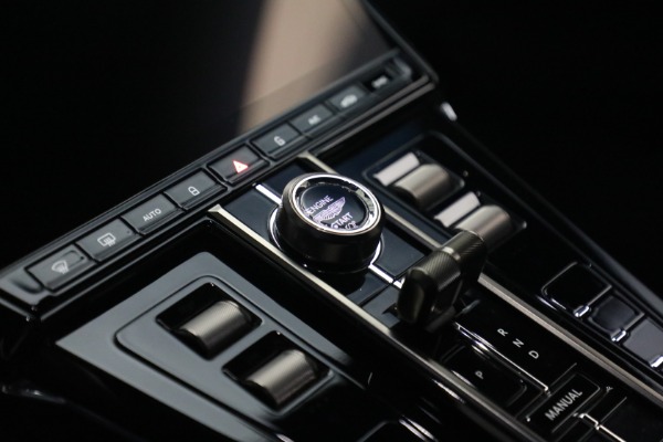Used 2025 Aston Martin Vantage for sale $187,900 at Bugatti of Greenwich in Greenwich CT 06830 22