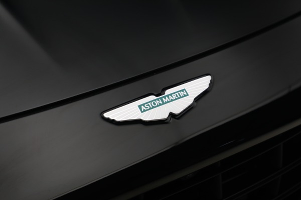 Used 2025 Aston Martin Vantage for sale $187,900 at Bugatti of Greenwich in Greenwich CT 06830 25
