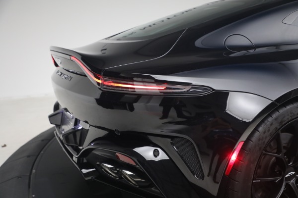 Used 2025 Aston Martin Vantage for sale $187,900 at Bugatti of Greenwich in Greenwich CT 06830 28