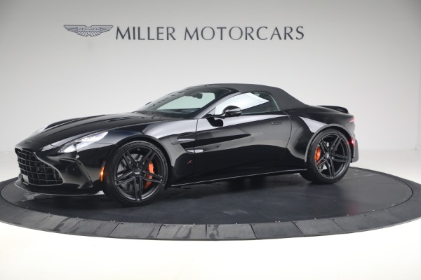 New 2026 Aston Martin Vantage S Roadster for sale $256,300 at Bugatti of Greenwich in Greenwich CT 06830 14