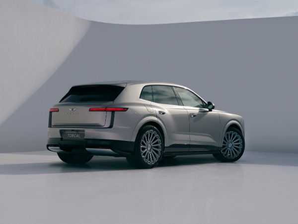 New 2028 Bentley Torcal for sale Call for price at Bugatti of Greenwich in Greenwich CT 06830 3