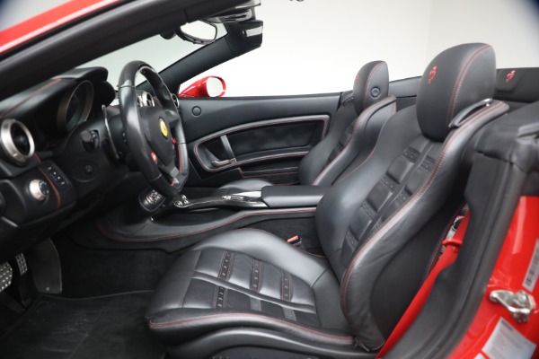 Used 2014 Ferrari California 30 for sale $115,900 at Bugatti of Greenwich in Greenwich CT 06830 15