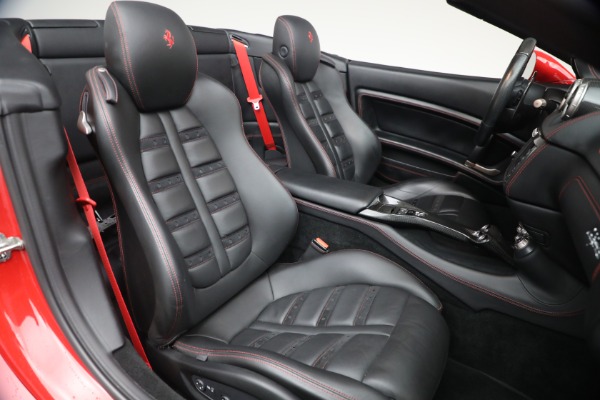 Used 2014 Ferrari California 30 for sale $115,900 at Bugatti of Greenwich in Greenwich CT 06830 19