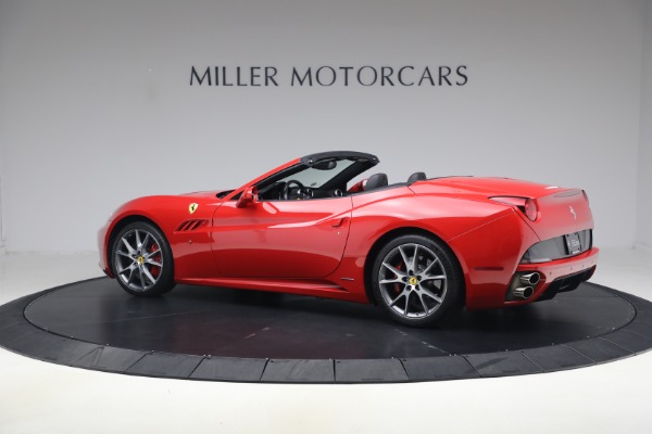 Used 2014 Ferrari California 30 for sale $115,900 at Bugatti of Greenwich in Greenwich CT 06830 5