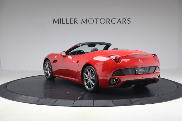 Used 2014 Ferrari California 30 for sale $115,900 at Bugatti of Greenwich in Greenwich CT 06830 6