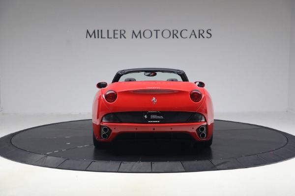 Used 2014 Ferrari California 30 for sale $115,900 at Bugatti of Greenwich in Greenwich CT 06830 7