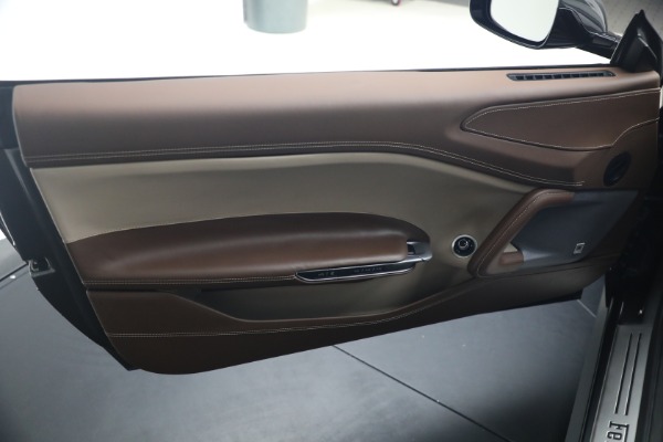 Used 2019 Ferrari GTC4Lusso for sale $259,900 at Bugatti of Greenwich in Greenwich CT 06830 26
