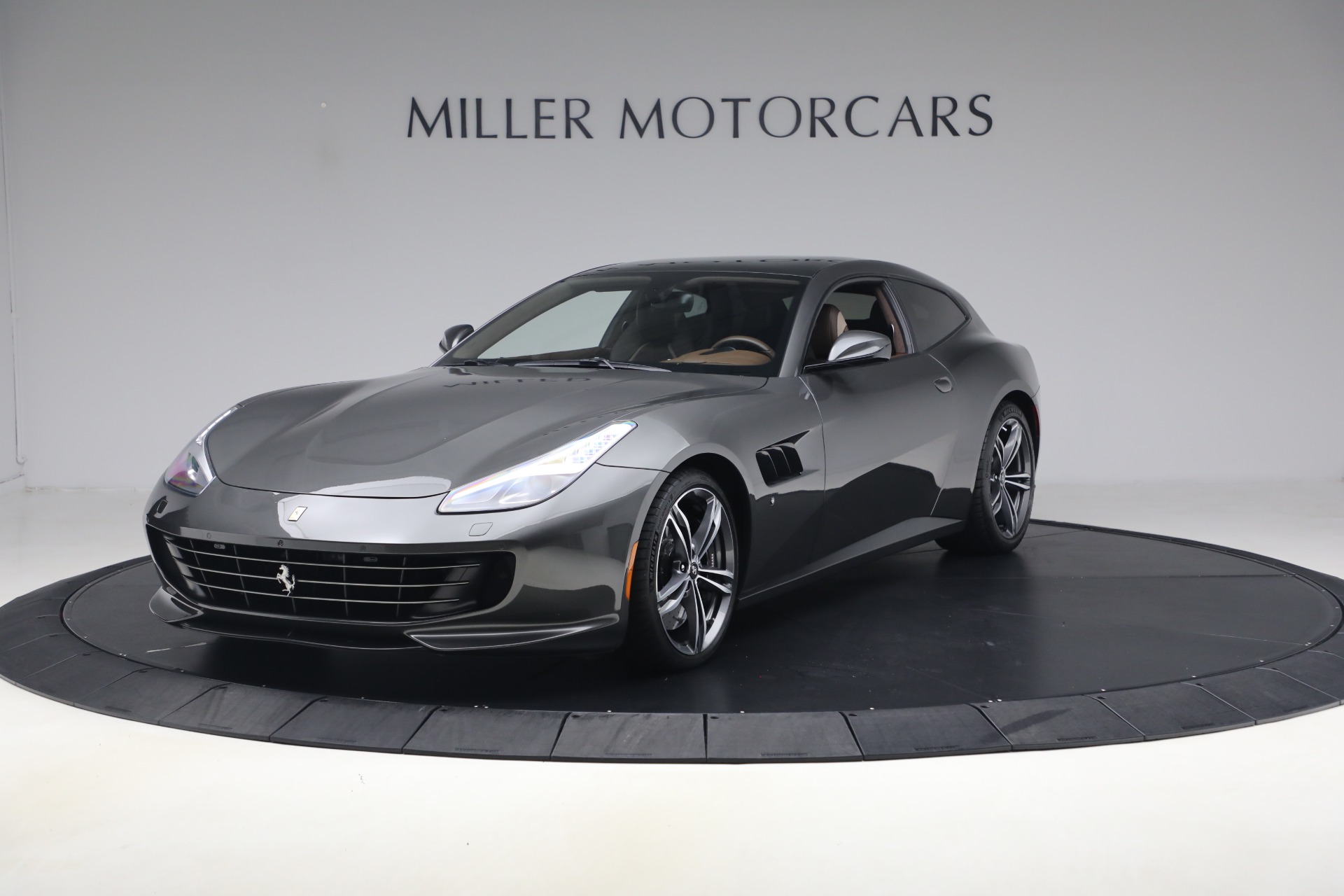 Used 2019 Ferrari GTC4Lusso for sale $259,900 at Bugatti of Greenwich in Greenwich CT 06830 1