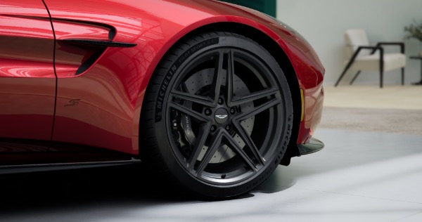 New 2026 Aston Martin Vantage S Roadster for sale $268,000 at Bugatti of Greenwich in Greenwich CT 06830 4