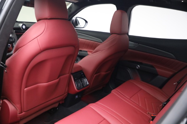 New 2027 Maserati Grecale Trofeo for sale $128,145 at Bugatti of Greenwich in Greenwich CT 06830 16