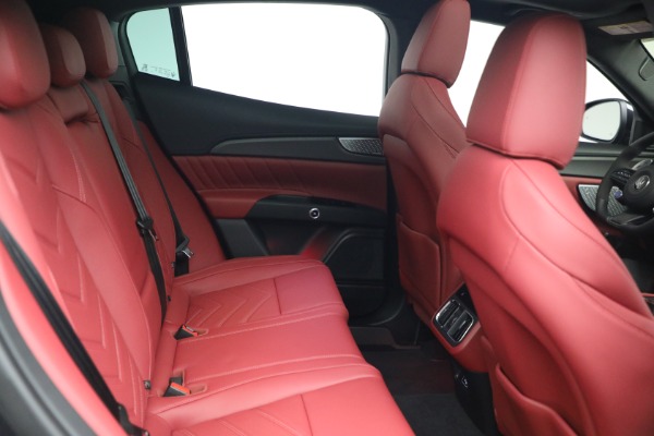 New 2027 Maserati Grecale Trofeo for sale $128,145 at Bugatti of Greenwich in Greenwich CT 06830 17
