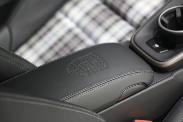 Used 2025 Porsche 911 Turbo 50 Years for sale $355,900 at Bugatti of Greenwich in Greenwich CT 06830 23