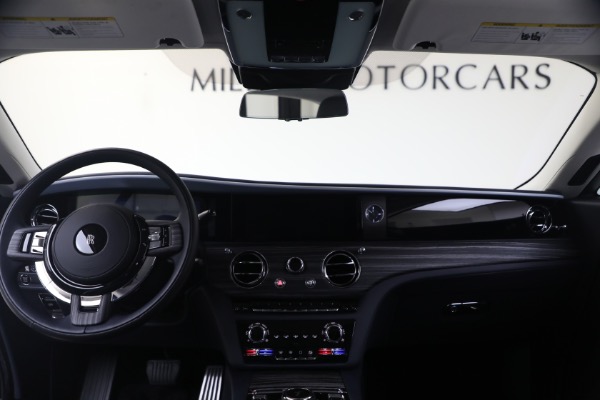 Used 2024 Rolls-Royce Spectre for sale $345,900 at Bugatti of Greenwich in Greenwich CT 06830 4