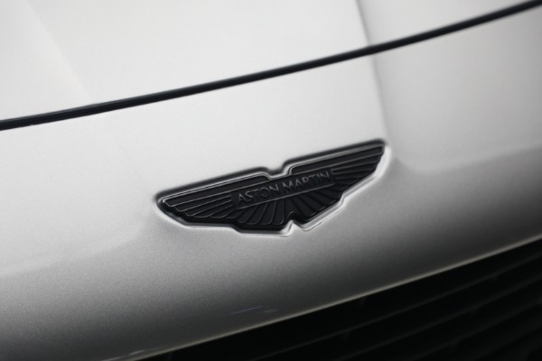 Used 2025 Aston Martin Vanquish for sale $429,900 at Bugatti of Greenwich in Greenwich CT 06830 13