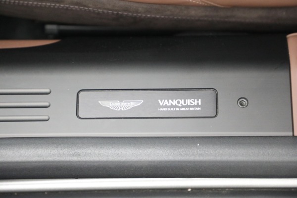 Used 2025 Aston Martin Vanquish for sale $429,900 at Bugatti of Greenwich in Greenwich CT 06830 17