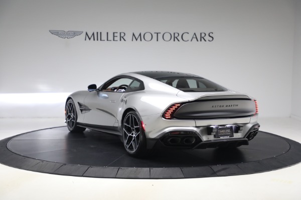 Used 2025 Aston Martin Vanquish for sale $429,900 at Bugatti of Greenwich in Greenwich CT 06830 5