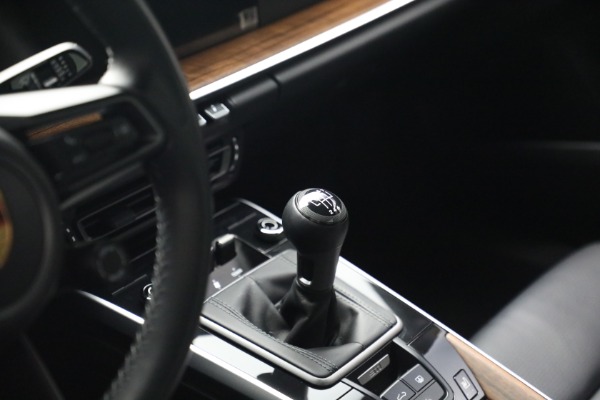 Used 2020 Porsche 911 Carrera 4S for sale $144,900 at Bugatti of Greenwich in Greenwich CT 06830 20