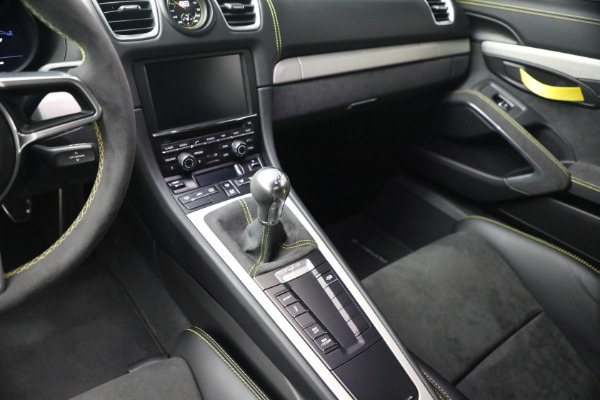 Used 2016 Porsche Cayman GT4 for sale $149,900 at Bugatti of Greenwich in Greenwich CT 06830 24