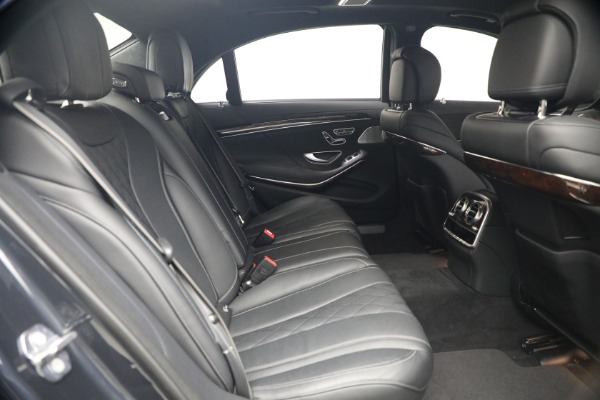 Used 2019 Mercedes-Benz S-Class S 560 4MATIC for sale $49,900 at Bugatti of Greenwich in Greenwich CT 06830 21