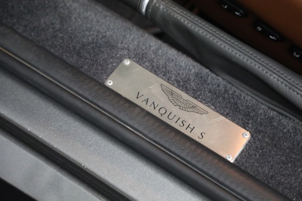 Used 2006 Aston Martin V12 Vanquish S for sale Call for price at Bugatti of Greenwich in Greenwich CT 06830 25