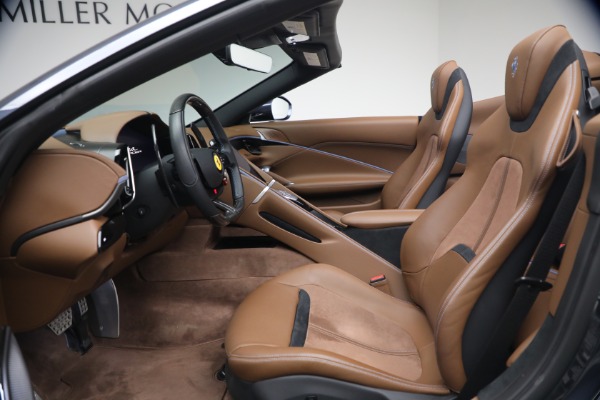 Used 2025 Ferrari Roma Spider for sale $309,900 at Bugatti of Greenwich in Greenwich CT 06830 15