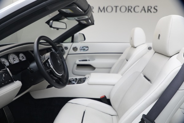 Used 2019 Rolls-Royce Black Badge Dawn for sale $299,900 at Bugatti of Greenwich in Greenwich CT 06830 27
